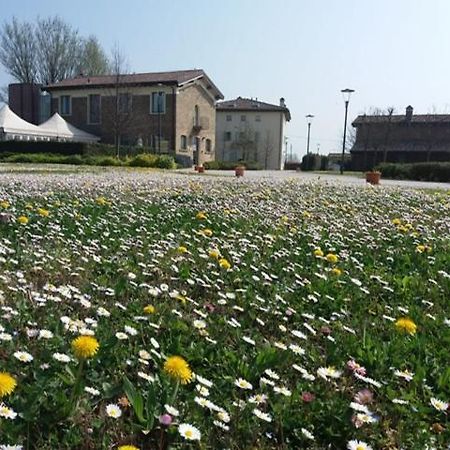 Hotel La Fornace San Vicenzo di Galliera Exterior foto